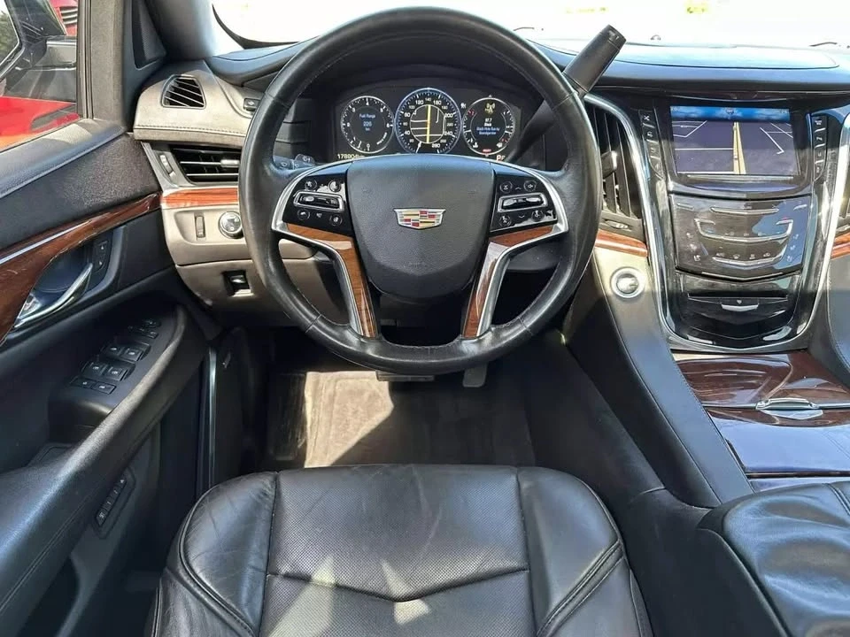 2015 Cadillac Escalade 4th Gen - Image 12 of 20