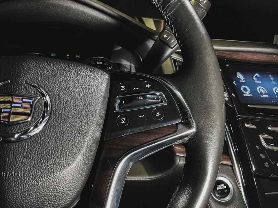 2015 Cadillac Escalade 4th Gen - Image 9 of 14