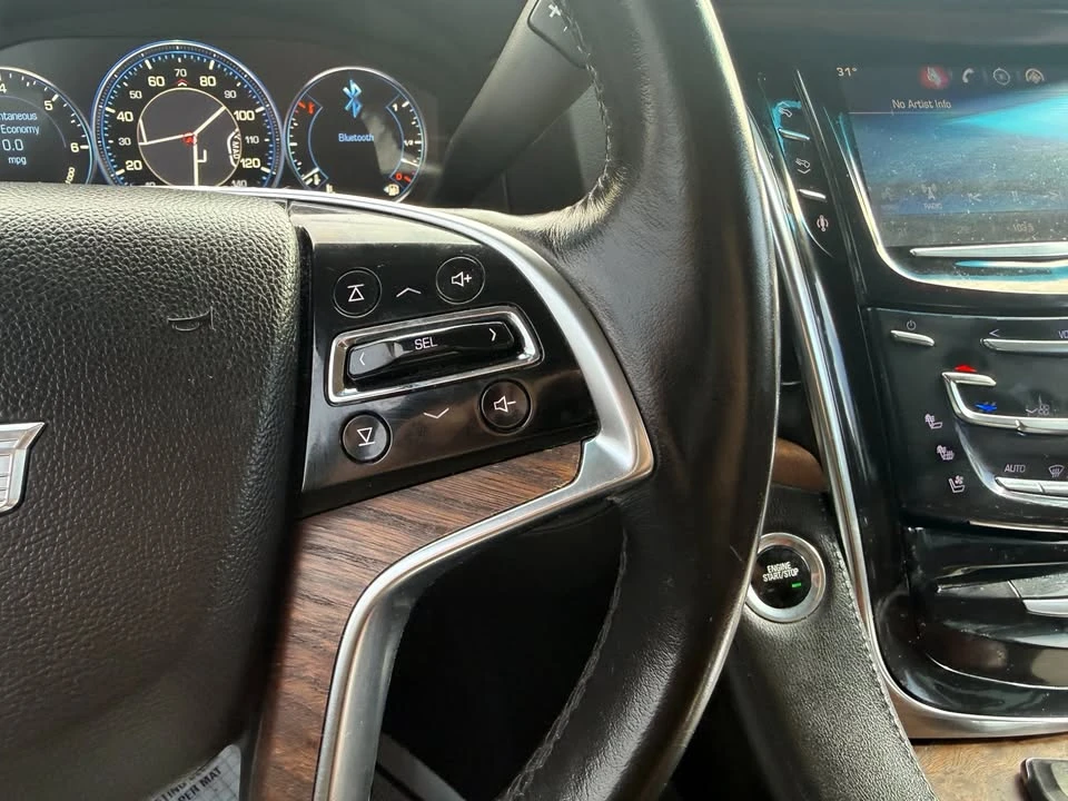 2015 Cadillac Escalade 4th Gen - Image 15 of 19