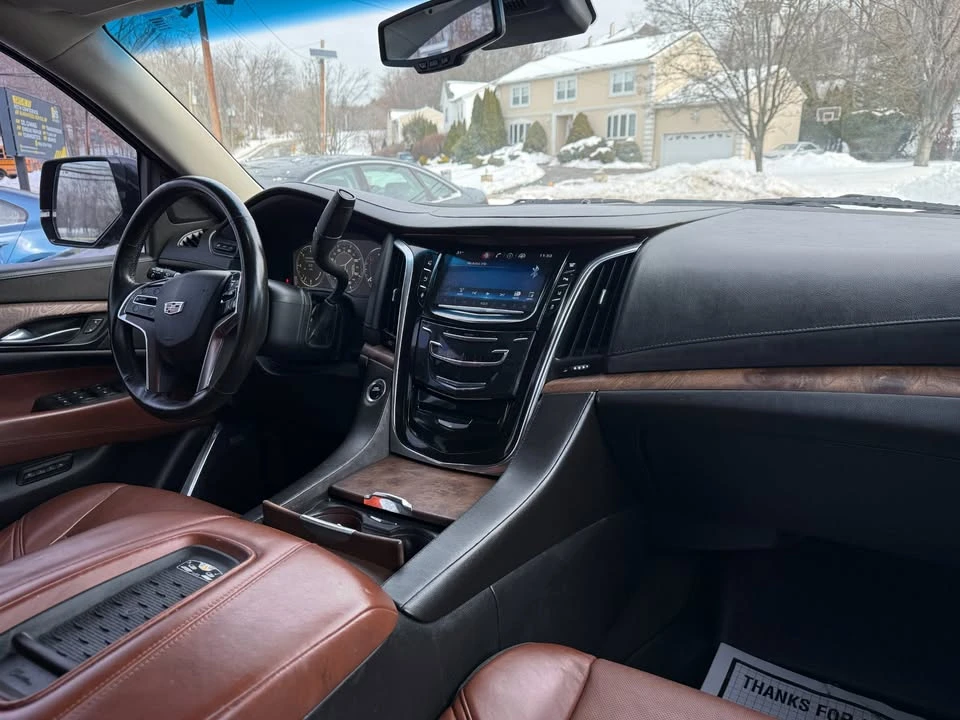 2015 Cadillac Escalade 4th Gen - Image 12 of 19