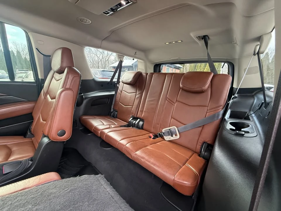 2015 Cadillac Escalade 4th Gen - Image 9 of 19