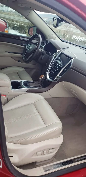 2015 Cadillac SRX - Image 7 of 9