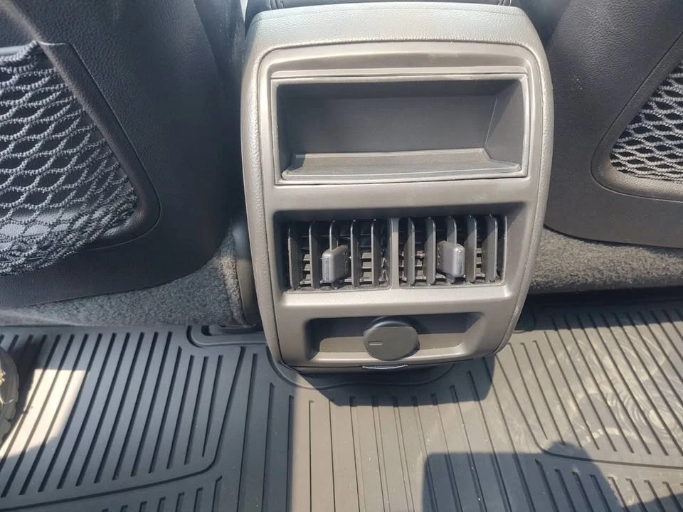 2015 Cadillac SRX - Image 13 of 15