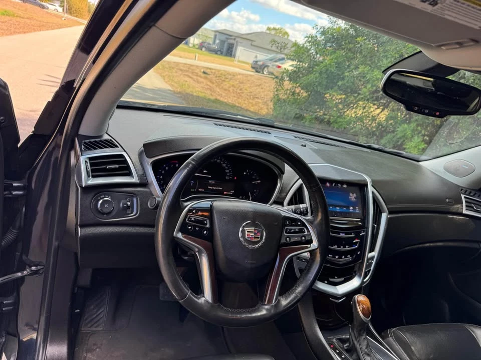 2015 Cadillac SRX - Image 10 of 12