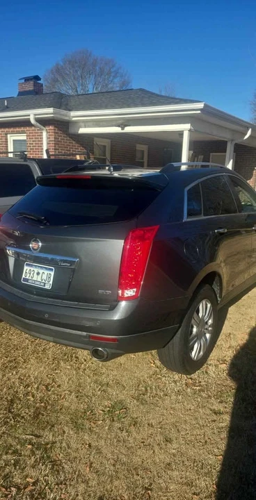 2015 Cadillac SRX - Image 9 of 10