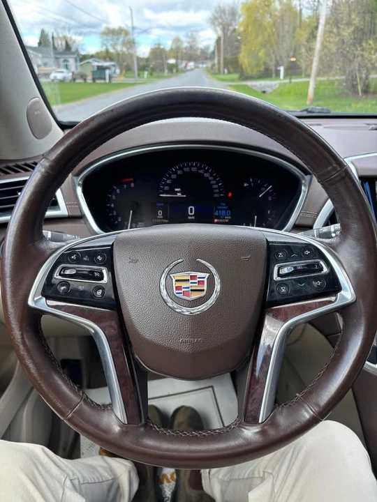 2015 Cadillac SRX - Image 11 of 16