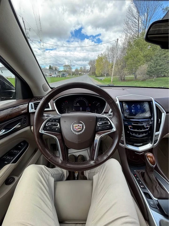 2015 Cadillac SRX - Image 12 of 16