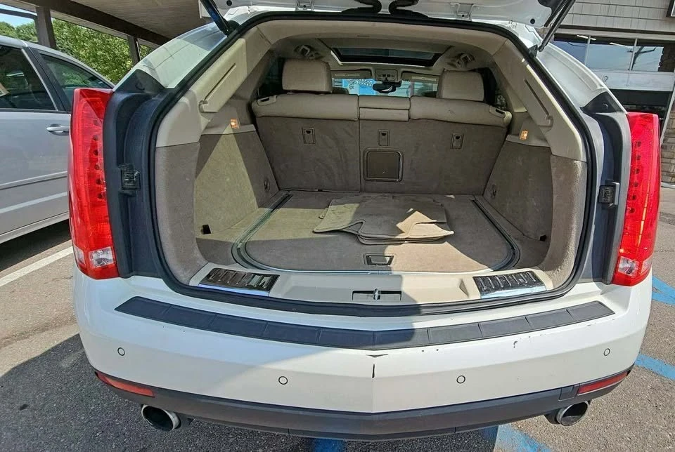 2015 Cadillac SRX - Image 8 of 11
