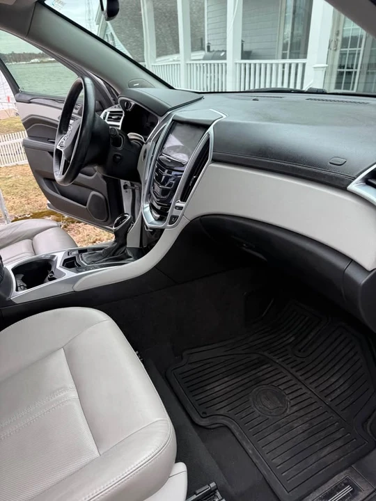 2015 Cadillac SRX - Image 9 of 11