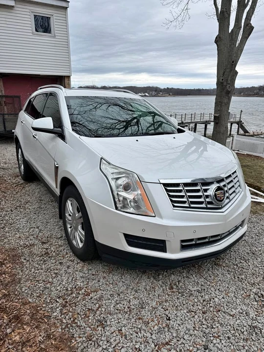2015 Cadillac SRX - Image 2 of 11