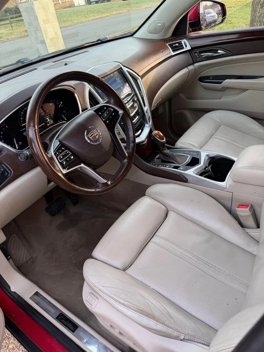 2015 Cadillac SRX - Image 8 of 12