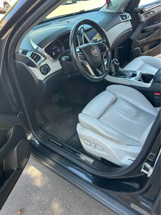 2015 Cadillac SRX - Image 8 of 17