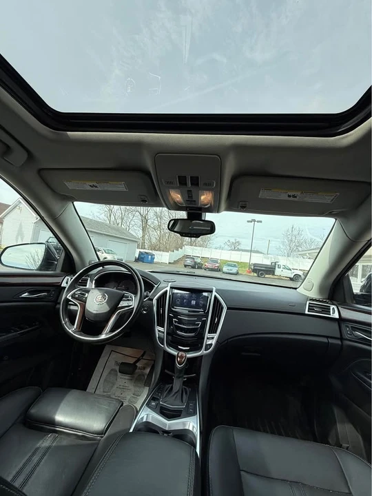 2015 Cadillac SRX - Image 15 of 19