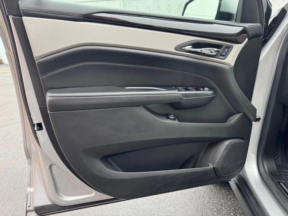 2015 Cadillac SRX - Image 12 of 20