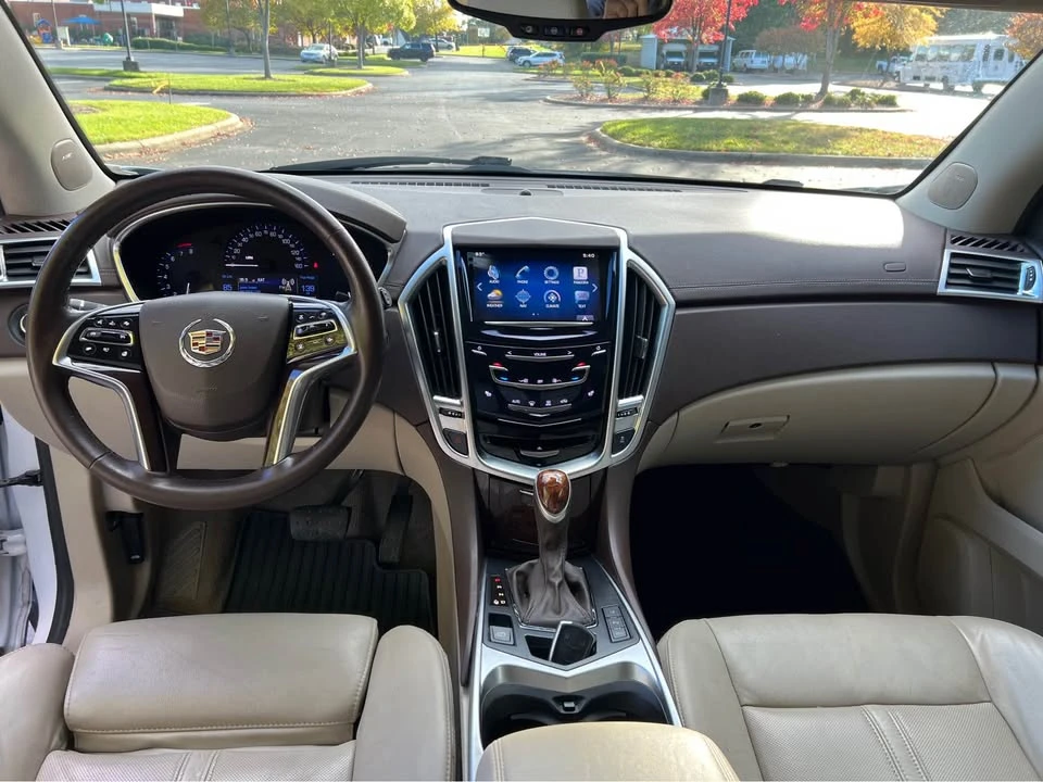 2015 Cadillac SRX - Image 9 of 19
