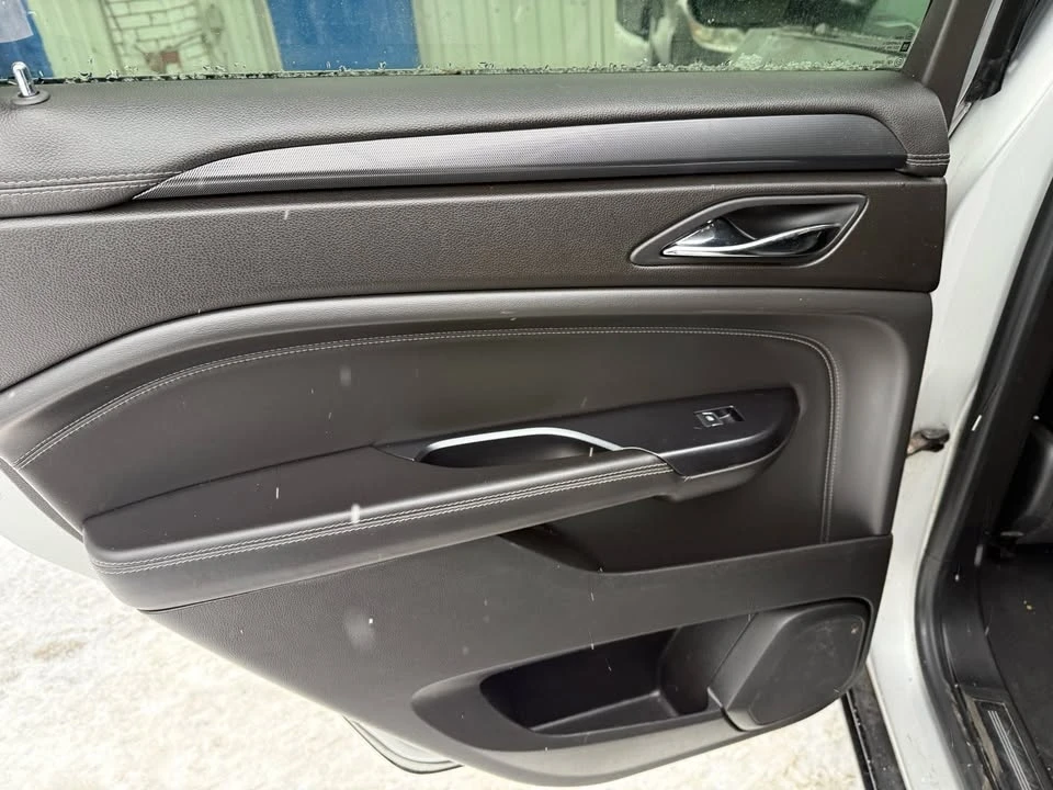 2015 Cadillac SRX - Image 12 of 14