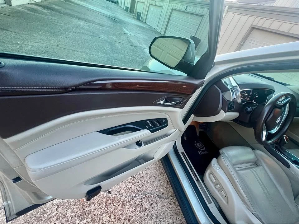 2015 Cadillac SRX - Image 10 of 14