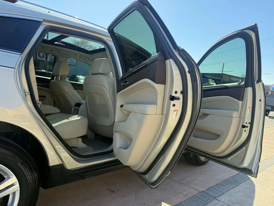 2015 Cadillac SRX - Image 9 of 20