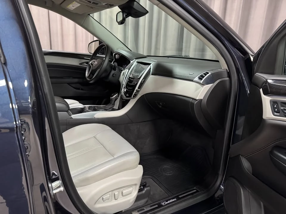 2015 Cadillac SRX - Image 7 of 20