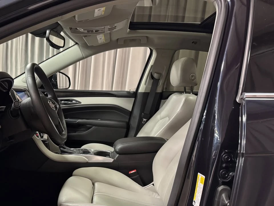2015 Cadillac SRX - Image 17 of 20