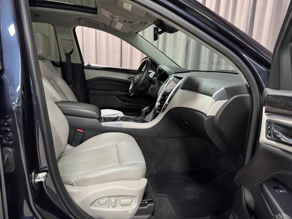 2015 Cadillac SRX - Image 8 of 20