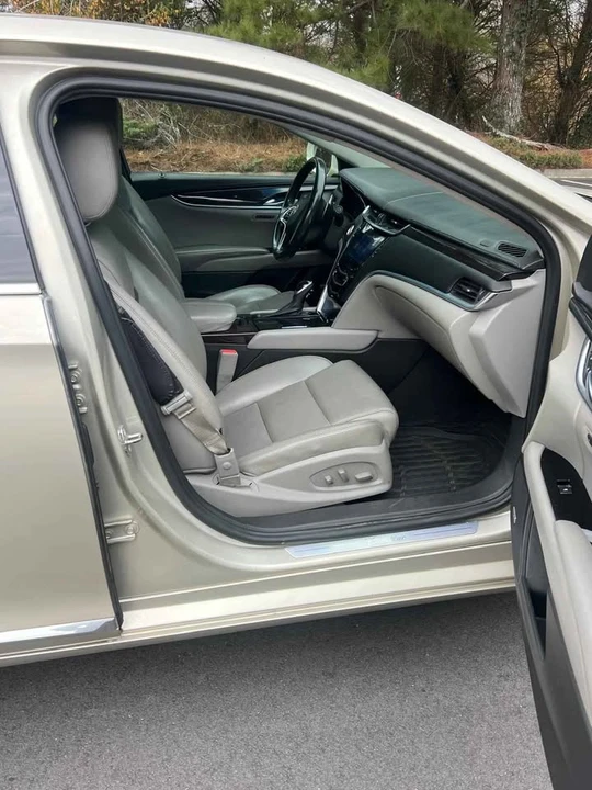 2015 Cadillac XTS - Image 12 of 19
