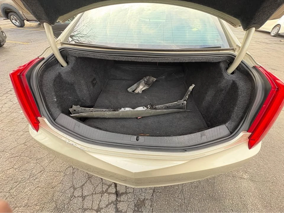 2015 Cadillac XTS - Image 8 of 12