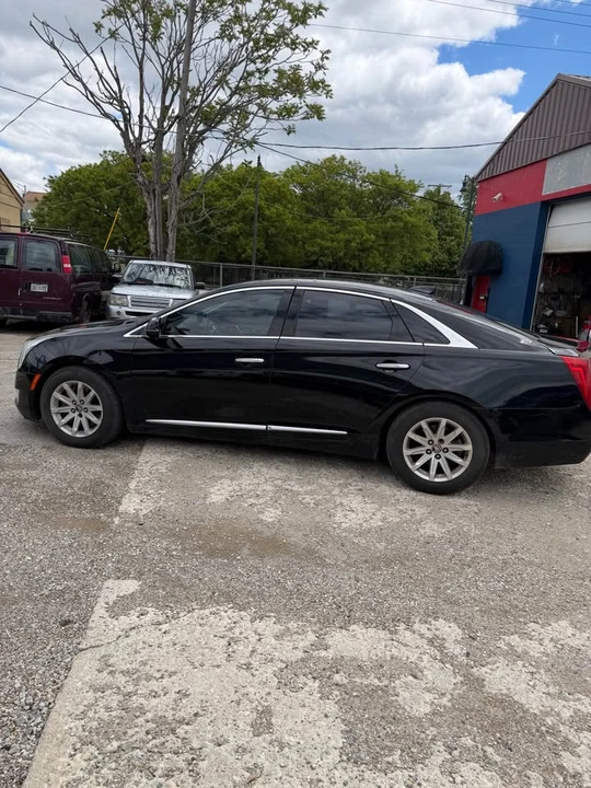 2015 Cadillac XTS - Image 9 of 15