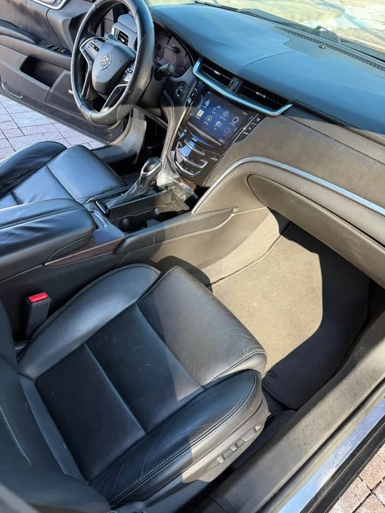 2015 Cadillac XTS - Image 9 of 20