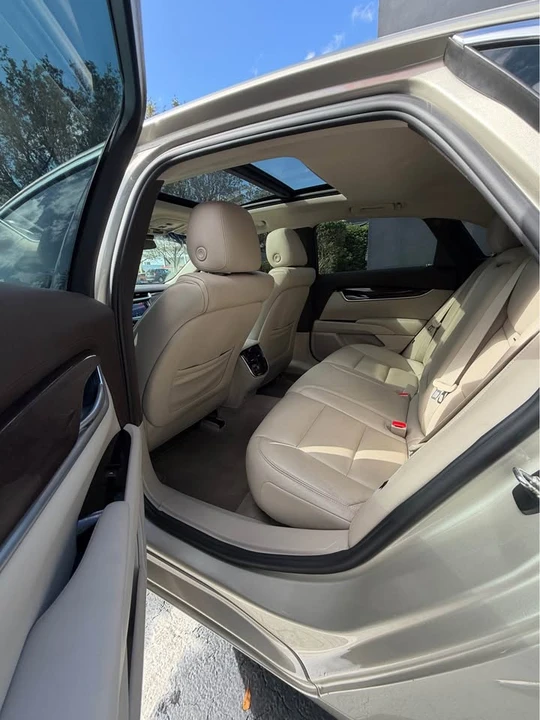 2015 Cadillac XTS - Image 13 of 20
