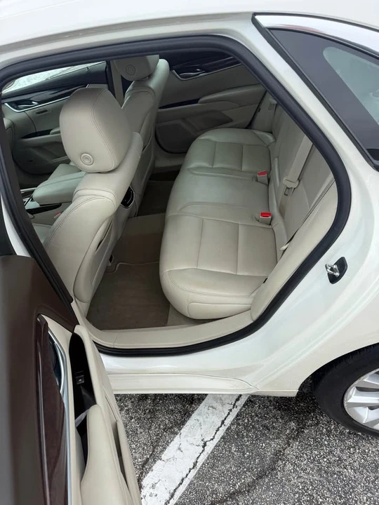 2015 Cadillac XTS - Image 7 of 8