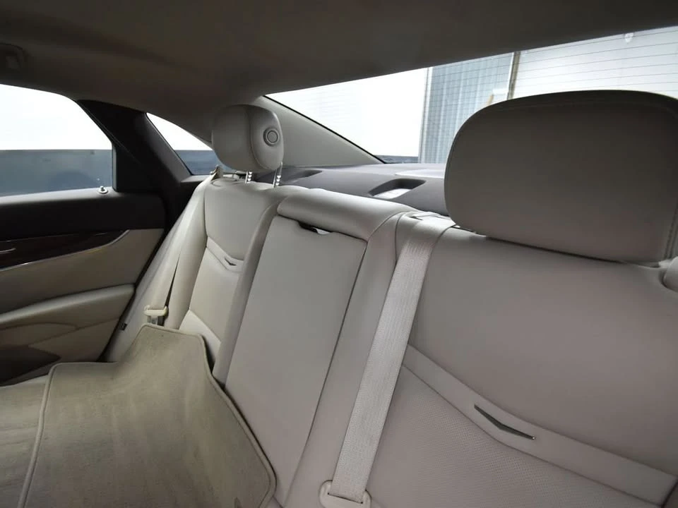 2015 Cadillac XTS - Image 9 of 12