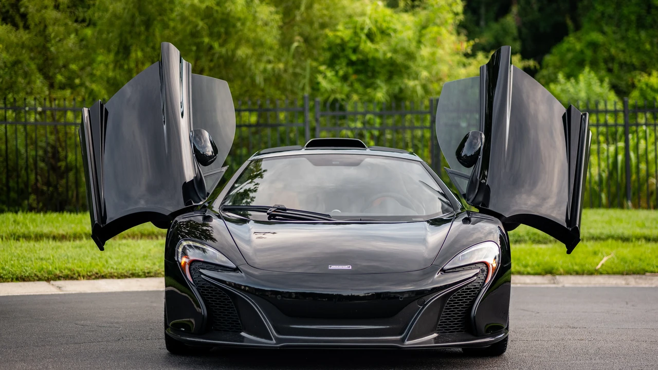 2015 McLaren 650S Coupe - Image 9 of 31