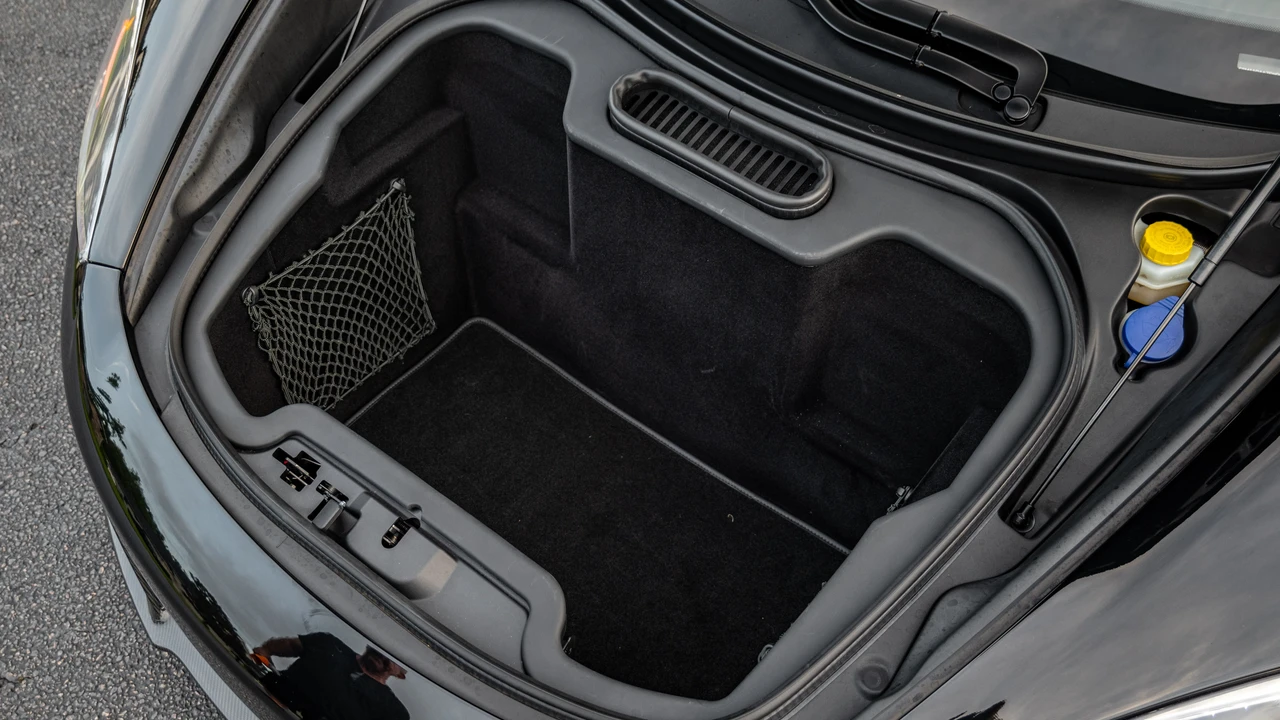 2015 McLaren 650S Coupe - Image 16 of 31
