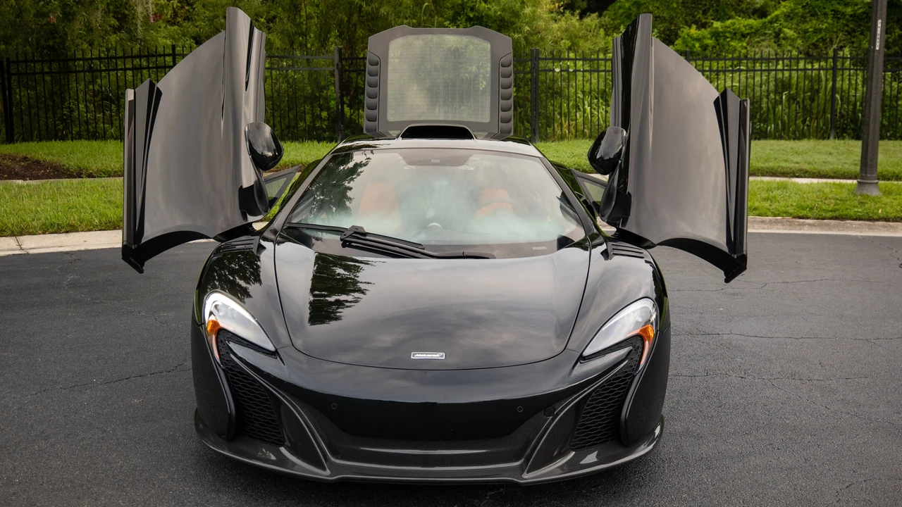 2015 McLaren 650S Coupe - Image 11 of 31