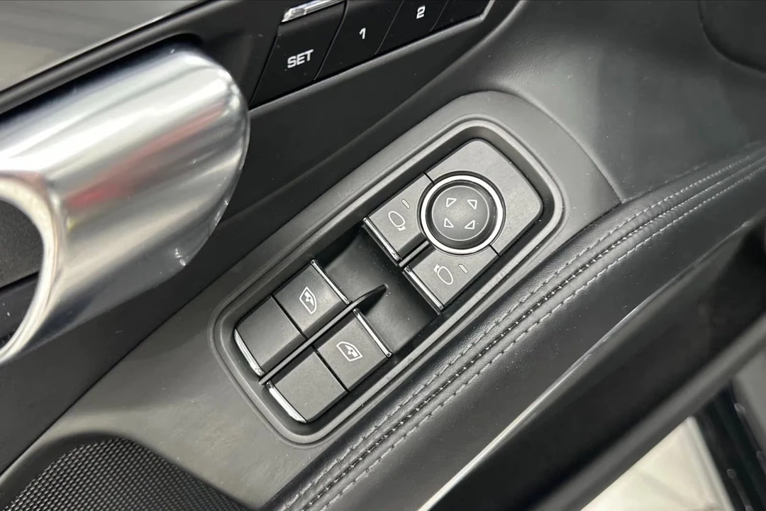 2015 Porsche 991 Carrera S - Image 13 of 26
