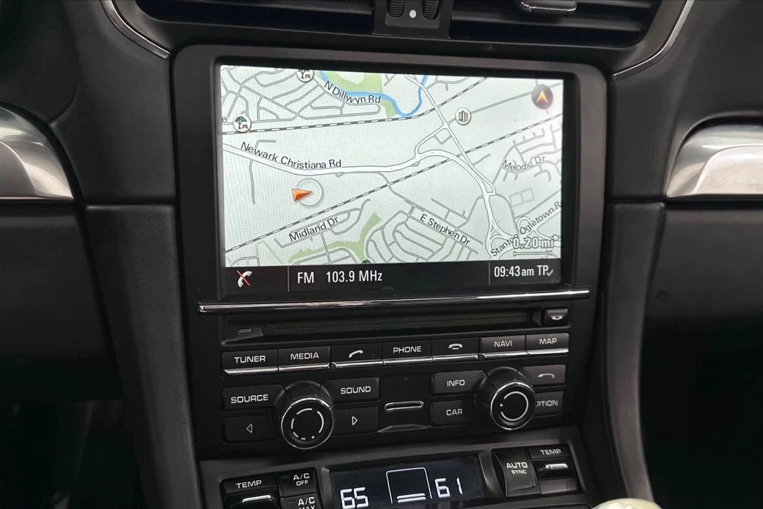 2015 Porsche 991 Carrera S - Image 19 of 26