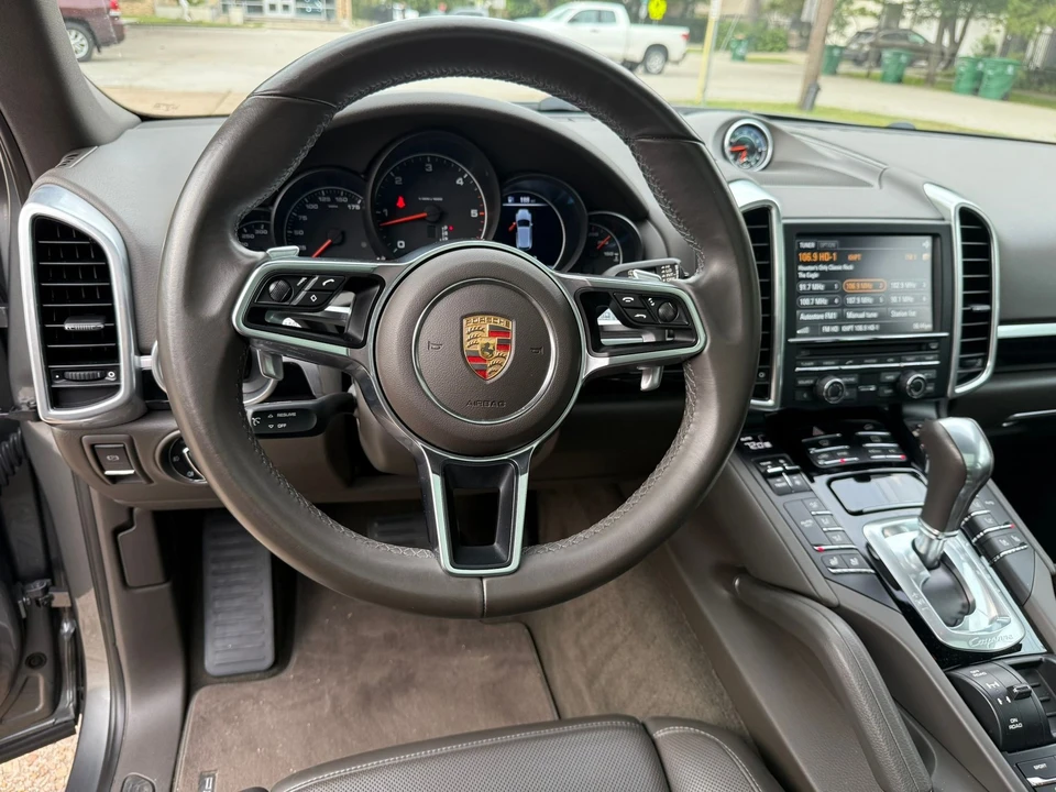 2015 Porsche 958 Cayenne Diesel - Image 18 of 25