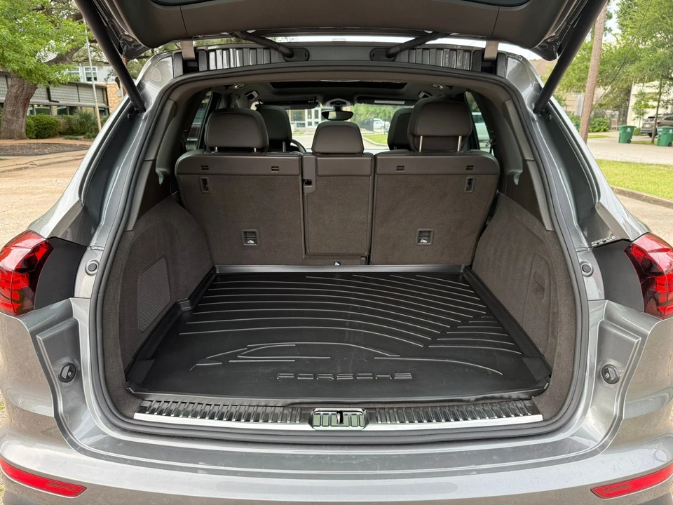 2015 Porsche 958 Cayenne Diesel - Image 24 of 25