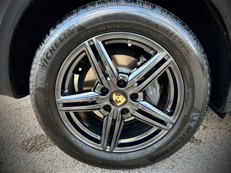 2015 Porsche 958 Cayenne Diesel - Image 25 of 29
