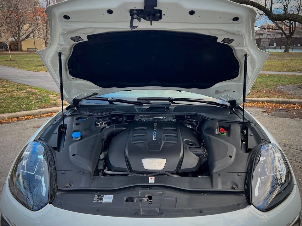 2015 Porsche 958 Cayenne Diesel - Image 22 of 29