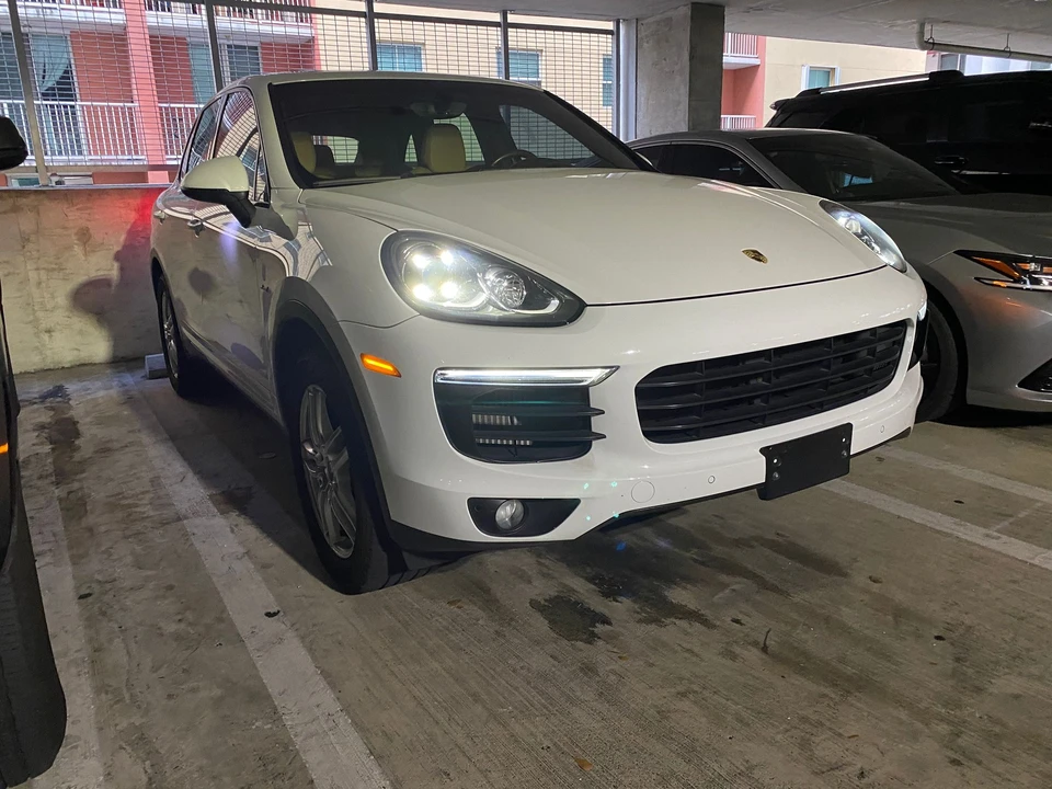 2015 Porsche 958 Cayenne Diesel - Image 3 of 17