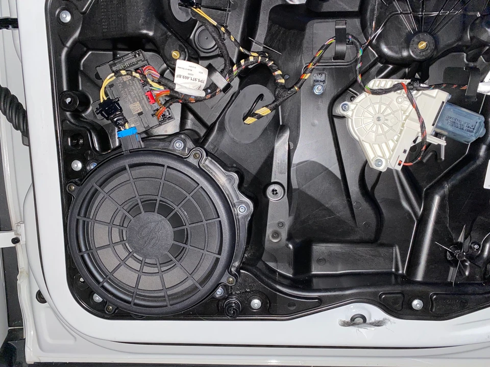 2015 Porsche 958 Cayenne Diesel - Image 4 of 17