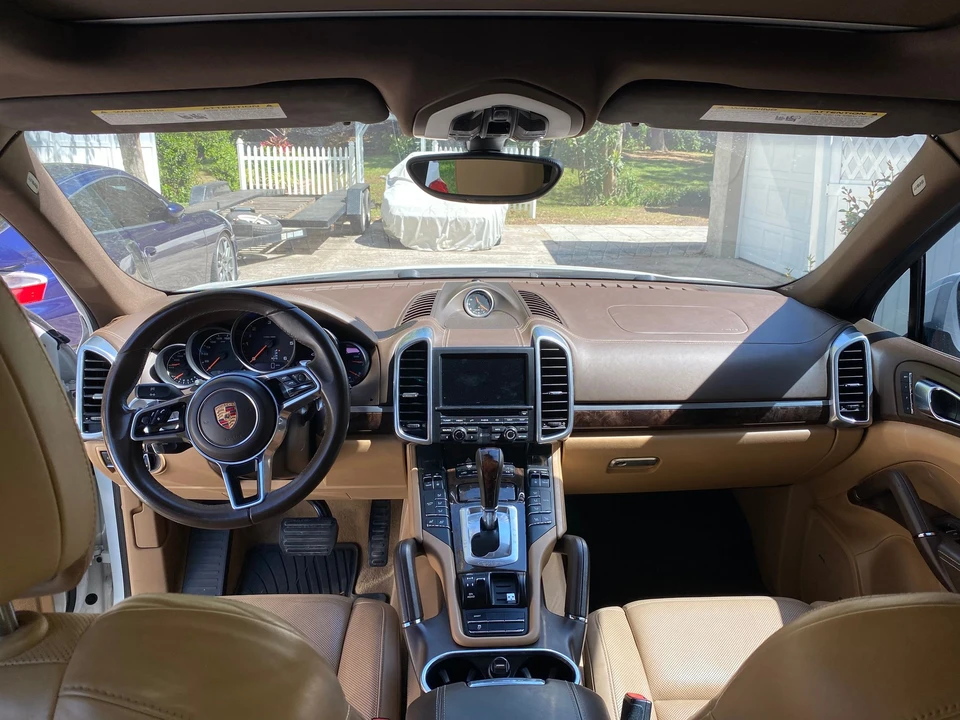 2015 Porsche 958 Cayenne Diesel - Image 5 of 17