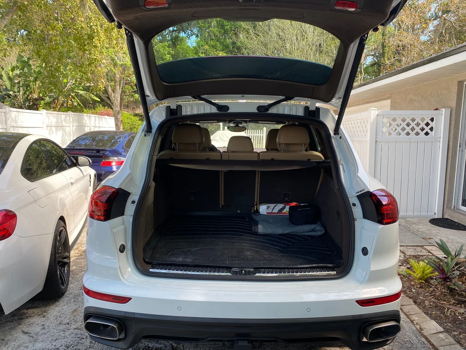 2015 Porsche 958 Cayenne Diesel - Image 15 of 17