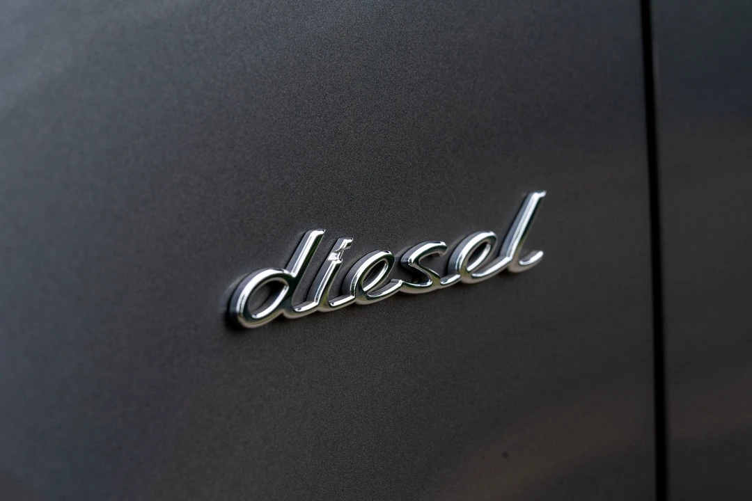 2015 Porsche 958 Cayenne Diesel - Image 8 of 31