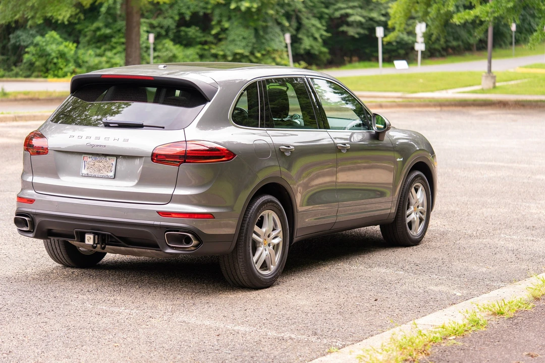 2015 Porsche 958 Cayenne Diesel - Image 10 of 31