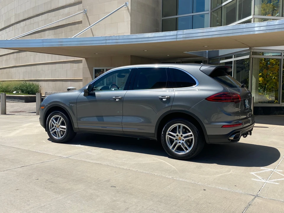 2015 Porsche 958 Cayenne Diesel - Image 4 of 8