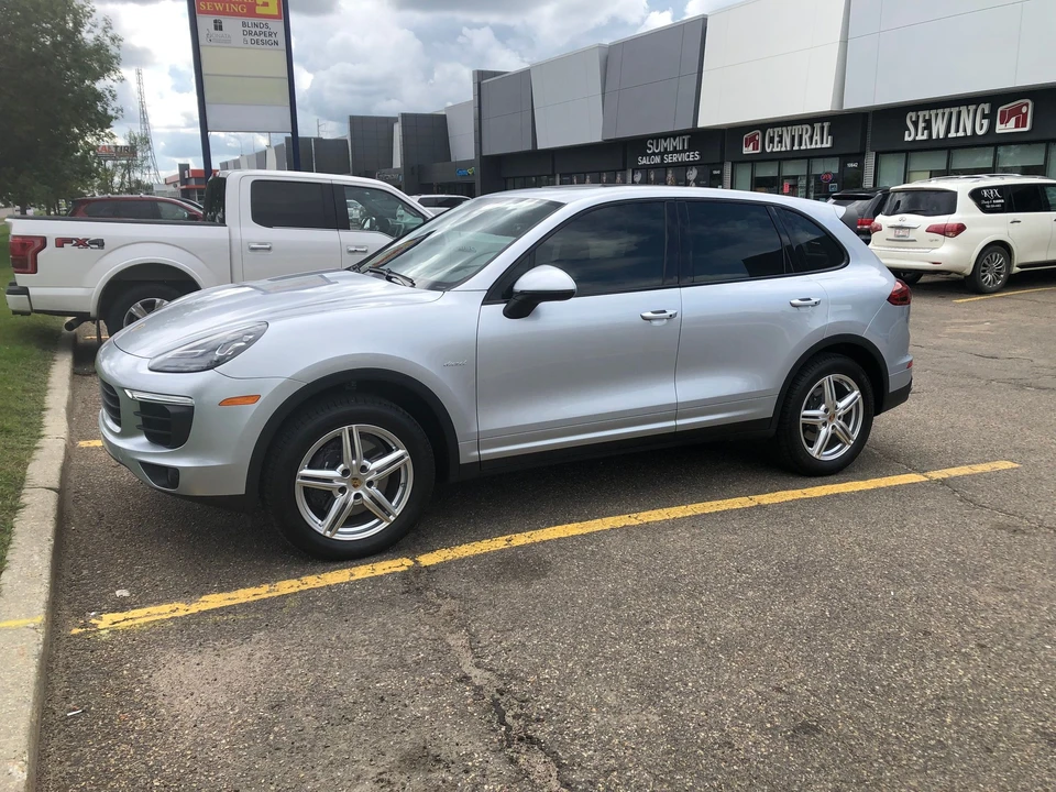 2015 Porsche 958 Cayenne Diesel - Image 4 of 12
