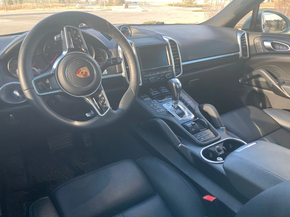 2015 Porsche 958 Cayenne Diesel - Image 9 of 12